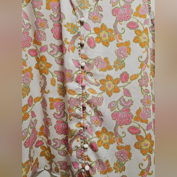 Sleeveless Floral Top. Size M. - Picture 4 of 6